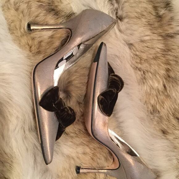 Christian Lacroix vintage Golden brown high heels w/velvet bow 8.5 worn once - Picture 1 of 6